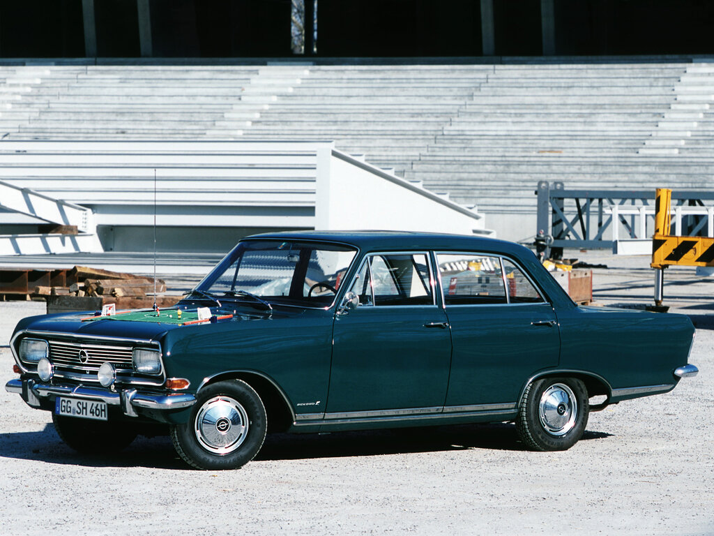Opel Rekord 4 поколение, седан (08.1965 - 11.1966)